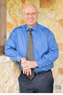 Dr. Kyle McCrea DDS